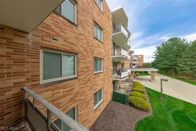 521 Tollis Parkway #288, Grandview Heights, OH 44147 - Photo 19