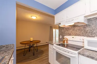 521 Tollis Parkway #288, Grandview Heights, OH 44147 - Photo 13
