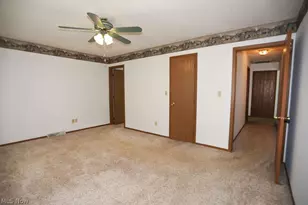 810 Southwestern Run, Poland, OH 44514 - Photo 17