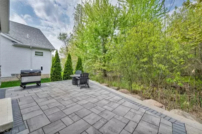 11253 Hygrove Drive, Painesville, OH 44077 - Photo 9