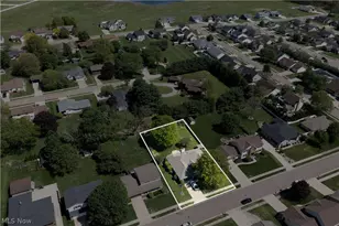 1453 3rd St SE, New Philadelphia, OH 44663 - Photo 5