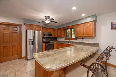 1453 3rd Street SE, New Philadelphia, OH 44663 - Photo 17