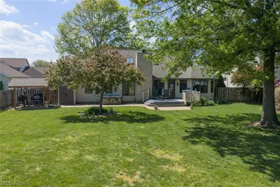 1453 3rd Street SE, New Philadelphia, OH 44663 - Photo 3