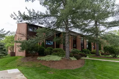 935 Canyon View Road #202, Sagamore Hills, OH 44067 - Photo 35