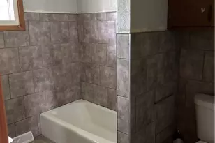 24401 Russell Ave, Euclid, OH 44123 - Photo 13