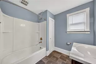 135 Byers Ave, Akron, OH 44302 - Photo 17