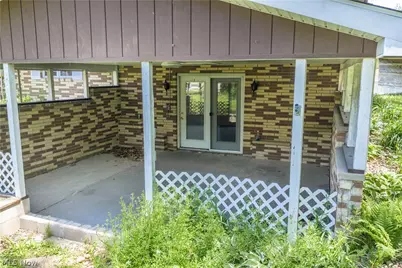 1424 Oak Street, Dover, OH 44622 - Photo 5