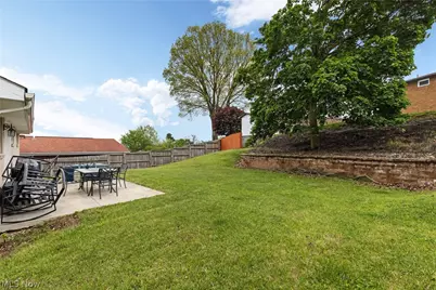 2610 Cherry Avenue, Steubenville, OH 43952 - Photo 27