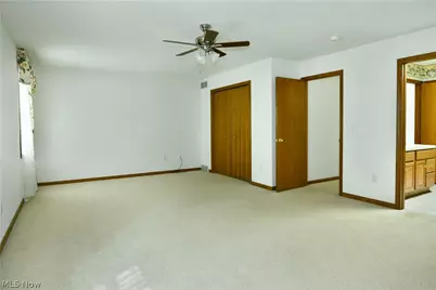 23 Eagle Pointe, Cortland, OH 44410 - Photo 33