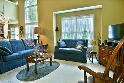 502 Turnberry Court NE, Warren, OH 44484 - Photo 5