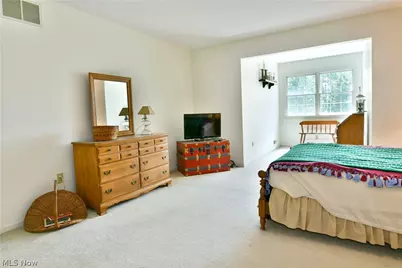 502 Turnberry Court NE, Warren, OH 44484 - Photo 43