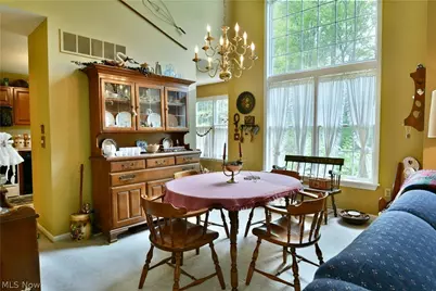 502 Turnberry Court NE, Warren, OH 44484 - Photo 9