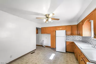 117-119 Filmore Avenue, Cuyahoga Falls, OH 44221 - Photo 21