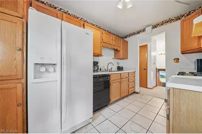 1358 E 27th Street, Ashtabula, OH 44004 - Photo 11