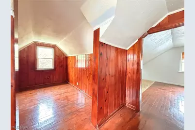482 E 329th Street, Willowick, OH 44095 - Photo 37