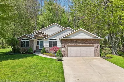 4377 Stonegate Drive, Ashtabula, OH 44004 - Photo 1
