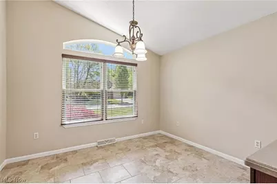 4377 Stonegate Drive, Ashtabula, OH 44004 - Photo 13