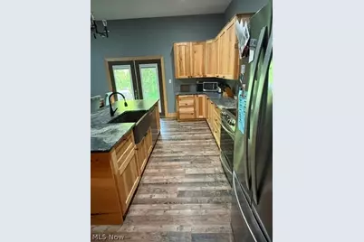 2934 Henderson School Road NE, New Philadelphia, OH 44663 - Photo 5