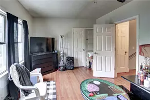635 E 115th St, Loveland, OH 44108 - Photo 21