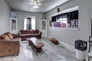 635 E 115th St, Loveland, OH 44108 - Photo 11