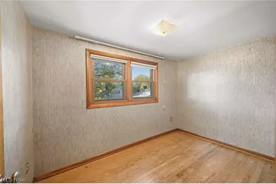 30401 Harrison Street, Willowick, OH 44095 - Photo 25