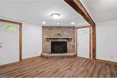 1047 Drift Fork Rd, Elizabeth, WV 26143 - Photo 9