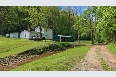 1047 Drift Fork Rd, Elizabeth, WV 26143 - Photo 1
