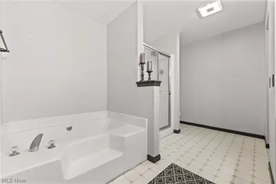 1919 Wendover Circle NE, North Canton, OH 44720 - Photo 29