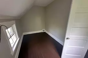 9710 Aetna Rd, Loveland, OH 44105 - Photo 13