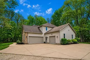 6385 Sylvian St NW, North Canton, OH 44720 - Photo 49