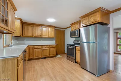 1715 Jackson Avenue NW, Massillon, OH 44646 - Photo 7