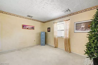 924 Memorial Parkway #207, Akron, OH 44303 - Photo 13