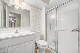 924 Memorial Pkwy, Akron, OH 44303 - Photo 11