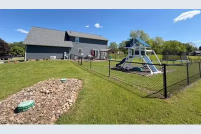 3052 Kerr Drive SE, New Philadelphia, OH 44663 - Photo 37