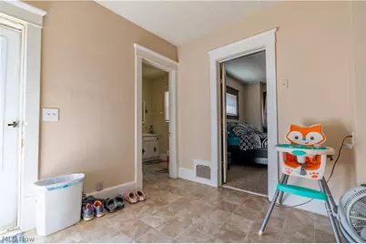 206 Ingram Avenue SW, Canton, OH 44710 - Photo 11