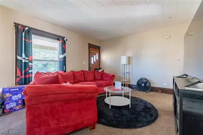 206 Ingram Avenue SW, Canton, OH 44710 - Photo 7