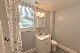 427 Columbia Ave, Williamstown, WV 26187 - Photo 19