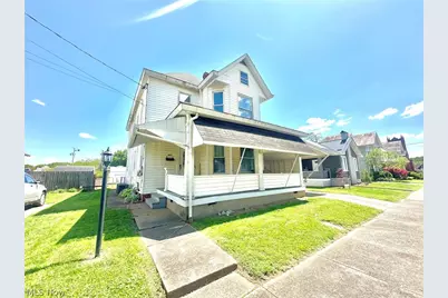 427 Columbia Avenue, Williamstown, WV 26187 - Photo 3
