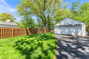 1533 E 195th St, Euclid, OH 44117 - Photo 27