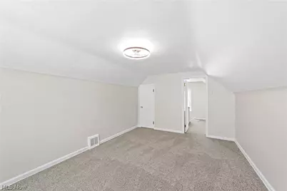 6307 Kenneth Avenue, Parma, OH 44129 - Photo 25
