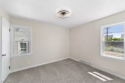 6307 Kenneth Avenue, Parma, OH 44129 - Photo 19