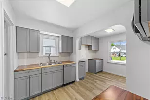 6307 Kenneth Ave, Parma, OH 44129 - Photo 7