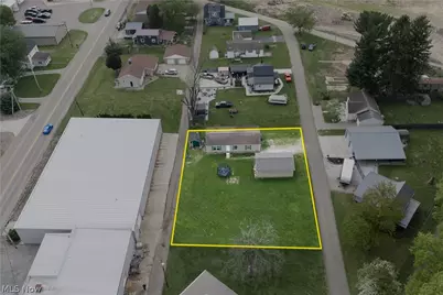 2195 James Street SE, New Philadelphia, OH 44663 - Photo 19