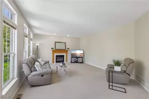 16264 Selby Cir, Strongsville, OH 44136 - Photo 17