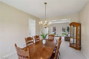 16264 Selby Cir, Strongsville, OH 44136 - Photo 11