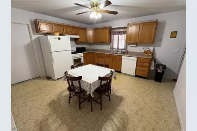 1945 Nair Street, Youngstown, OH 44505 - Photo 7