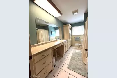 3288 Spring Valley Road, Akron, OH 44333 - Photo 23