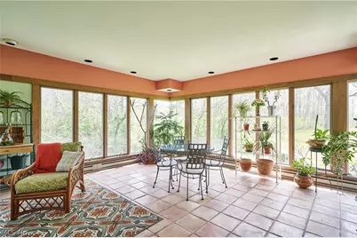 3288 Spring Valley Road, Akron, OH 44333 - Photo 29