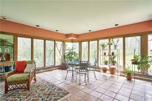 3288 Spring Valley Rd, Akron, OH 44333 - Photo 29