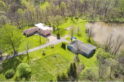 3288 Spring Valley Road, Akron, OH 44333 - Photo 39